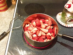 Low Carb Berry Shortcake